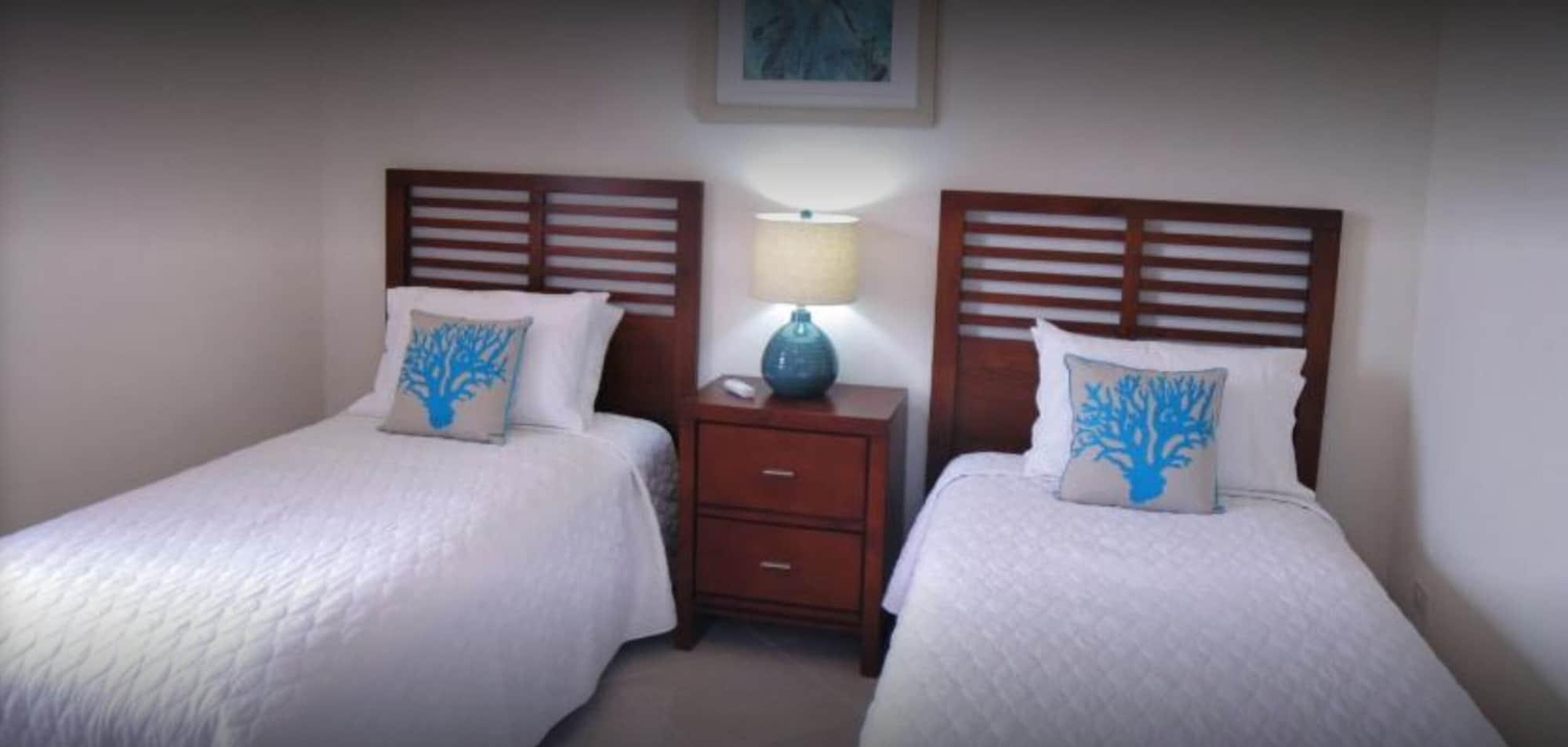 Lantana Resort Barbados By Island Villas 圣詹姆斯 外观 照片